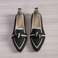 Jordana Spitz Zulaufende Loafers – Schwarz
