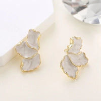 Micara - Glazed Petals - Ohrringe – Weiß