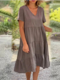 Lucy | Elegantes und fließendes Kleid mit V-Ausschnitt für Frauen – Braun