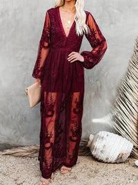 Paula | Elegantes und fließendes Maxikleid aus Boho-Spitze für Frauen – Rot