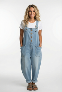 Noelia | Verstellbarer Denim Latzoverall – Hellblau