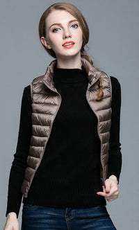 | Superpositionsstil ärmellose Daunenjacke – Beige
