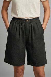 Rania | Damen Bermuda Shorts mit Kordelzug – Schwarz