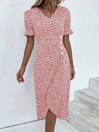 Sommerkleid für Damen - Luftiges Maxikleid mit V-Ausschnitt und Puffärmeln – Rosa