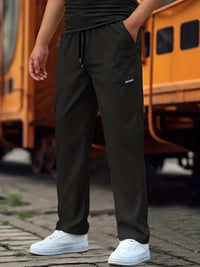 Rutger | Herren Regular Fit Jogginghose mit Kordelzug – Schwarz