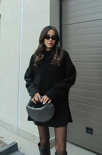 Set aus übergroßem Strickpullover und Minirock für Damen – Schwarz