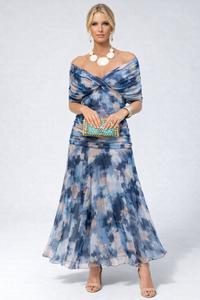 Sophie | Leichtes Elegantes Blumen Midikleid – Blaues Blumenmuster
