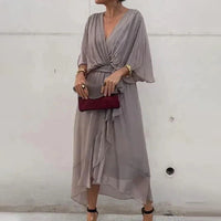 Amanda - Elegantes Kleid mit V-Ausschnitt – Grau