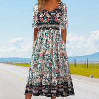 ELARA – MIDIKLEID AUS BEDRUCKTER BAUMWOLLE – Weiß