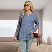 BERTRAM - STRICKPULLOVER MIT DEKORATIVEN KNÖPFEN – Blau