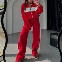 GABRIELA - SPORTLICHER ANZUG MIT JACKE UND HOSE – Rot