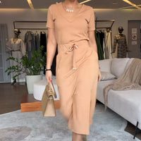 LORINA - FIGURBETONTES TOP UND MIDIROCK – Khaki