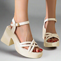Quaswenna | Premium Sandalen für den Alltag – Weiß