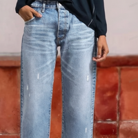 Yarelia - Gerade geschnittene Jeans – Hellblau