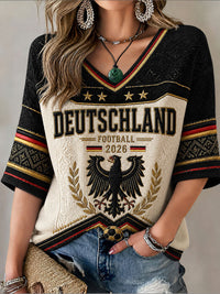 Damen-Fußball-T-Shirt aus Deutschland mit mittellangen Ärmeln und V-Ausschnitt – als bild