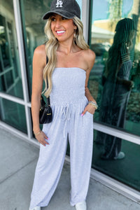IRMGARD - SCHULTERFREIER JUMPSUIT – Hellgrau