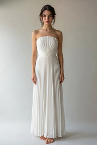 “Ekaterina” Pleated Maxi Dress – Weiß