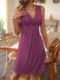 Christine™ | Schlichtes Twist-Kleid mit V-Ausschnitt – Lila