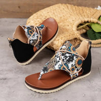 Heidi  | Trendige Kneifzangensandalen – Weiß