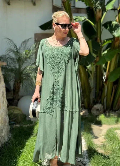 Bettina - Besticktes Kleid