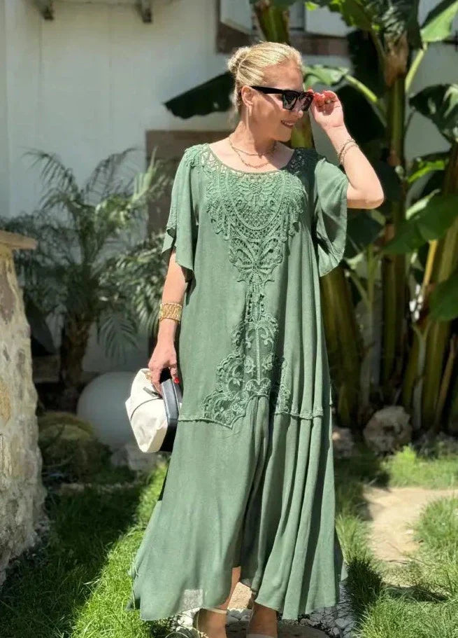 Bettina - Besticktes Kleid