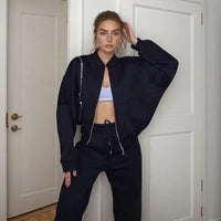 Élan™ Soft Sweatshirt Set mit minimalistischem Design / Moderne Eleganz und erstklassiger Komfort für alle Gelegenheiten! – Schwarz