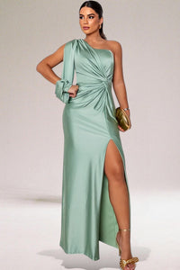 Celine – Elegantes Abendkleid – Minzgrün
