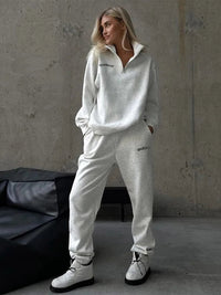 Lila Oversized Trainingsanzug Set – Grau